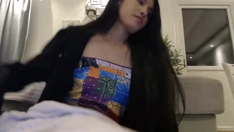 Snapshot of alex_nicha chatting on 01.01.25 Nicha online show from 01.01.25