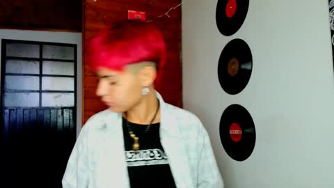 Snapshot of alex_one888 chatting on 01.25.25 Alex online show from 01.25.25