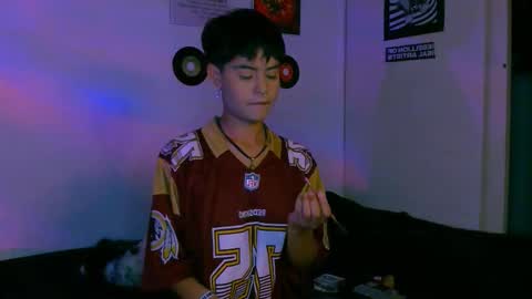 Snapshot of alex_one888 chatting on 10.15.25 Alex online show from 10.15.25