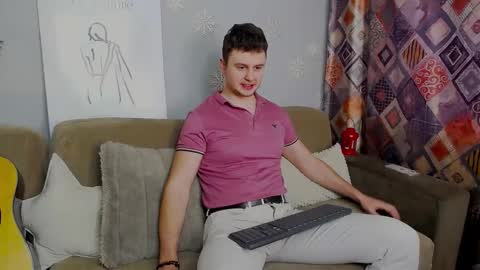 Snapshot of alex_onelove chatting on 02.12.25 Alex online show from 02.12.25