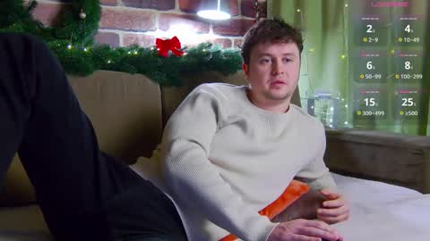 Snapshot of alex_onelove chatting on 12.21.25 Alex online show from 12.21.25