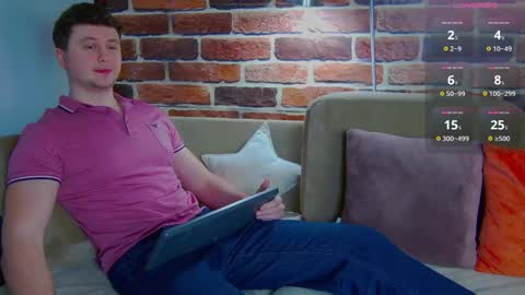 Snapshot of alex_onelove chatting on 02.13.26 Alex online show from 02.13.26