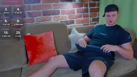 Snapshot of alex_onelove chatting on 02.24.26 Alex online show from 02.24.26