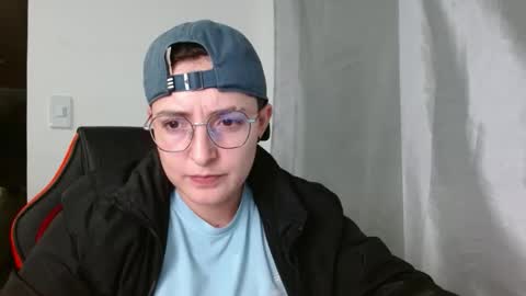 Snapshot of alex_parker07 chatting on 05.21.26 Alex Parker online show from 05.21.26