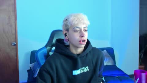 Residente0xxx online show from 11.15.25