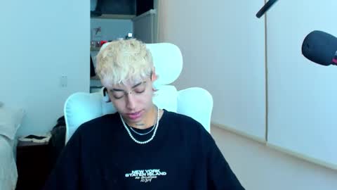 Residente0xxx online show from 11.27.25