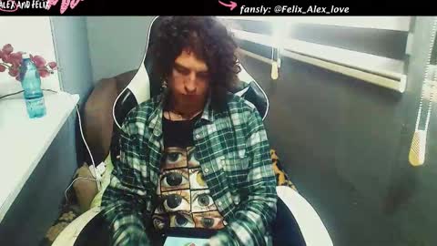 Snapshot of alex_ray69 chatting on 09.18.25 alex_ray69 online show from 09.18.25