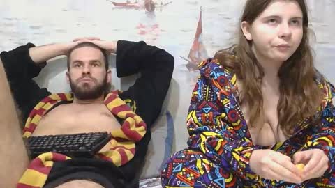 Alex and Sarah online show from 02.05.26