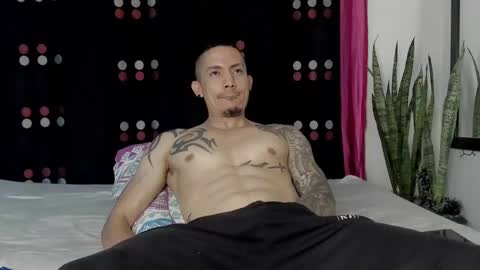 Snapshot of alex_sthorm chatting on 12.27.24 alex_sthorm online show from 12.27.24