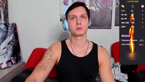 Snapshot of alex_wandhot chatting on 10.23.25 Alex WandHot online show from 10.23.25