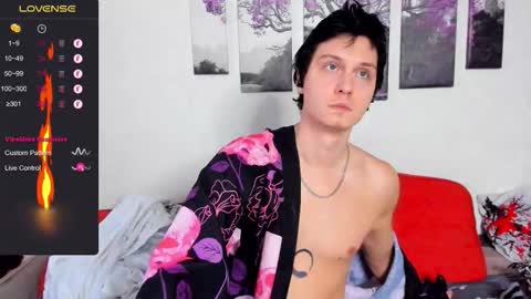 Snapshot of alex_wandhot chatting on 11.08.25 Alex WandHot online show from 11.08.25