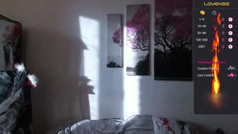 Alex WandHot online show from 12.05.25