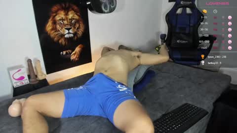 Snapshot of alex_woll11 chatting on 03.12.25 Alex Woll online show from 03.12.25