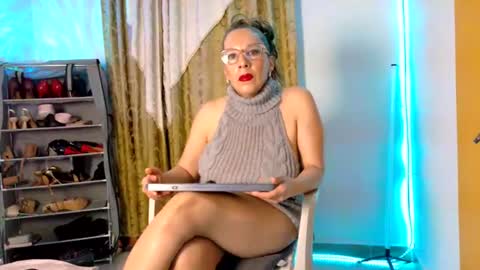 Snapshot of alexa472 chatting on 07.18.26 Alexa online show from 07.18.26