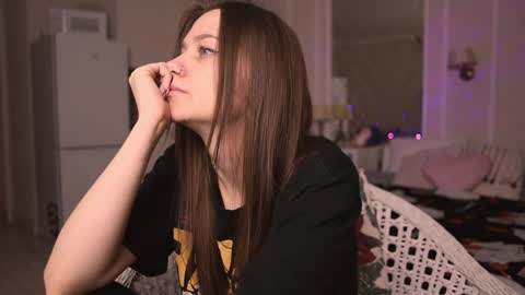 Snapshot of alexa_feels chatting on 01.11.25 Little Duck homie online show from 01.11.25