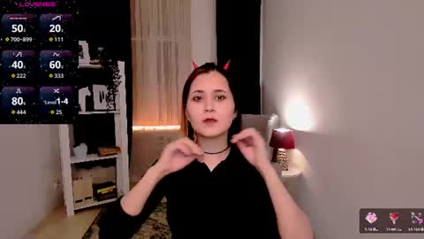 Snapshot of alexa_lexi chatting on 06.17.26 alexa_lexi online show from 06.17.26
