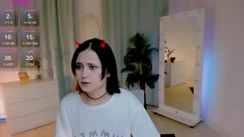 Snapshot of alexa_lexi chatting on 06.25.26 alexa_lexi online show from 06.25.26