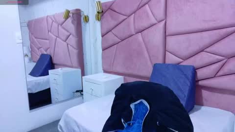 Alexandra online show from 05.30.26