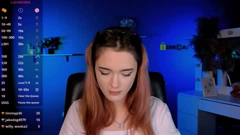 Snapshot of alexa_night_ chatting on 10.09.25 alexa_night_ online show from 10.09.25