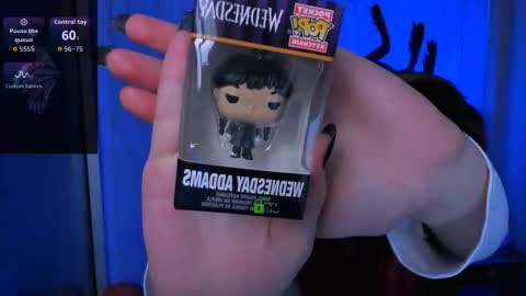 Snapshot of alexa_night_ chatting on 10.28.25 alexa_night_ online show from 10.28.25