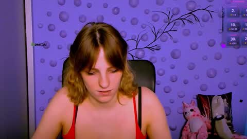 Snapshot of alexa_night_ chatting on 02.25.26 alexa_night_ online show from 02.25.26
