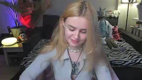 Snapshot of alexa_pirs chatting on 07.25.26 alexa_pirs online show from 07.25.26