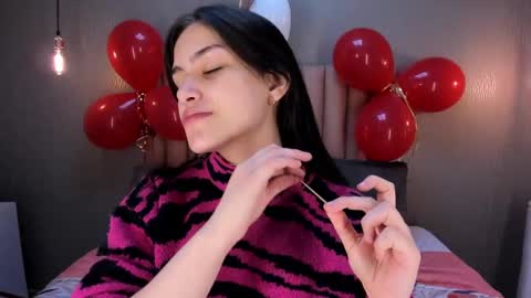 Alexa Thaylor online show from 02.27.25