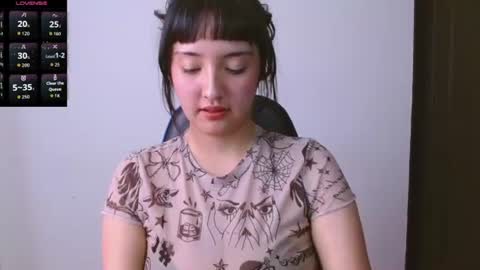 Snapshot of alexaa08 chatting on 06.13.26 Alexandra 3 online show from 06.13.26
