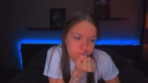 angel online show from 02.25.26