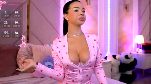 Snapshot of alexaheyess chatting on 09.23.25 Alexa online show from 09.23.25