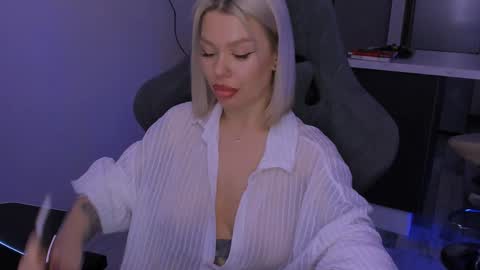 Alexa Mason online show from 02.06.25