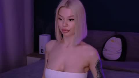 Alexa Mason online show from 02.28.25