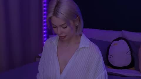 Alexa Mason online show from 09.15.25