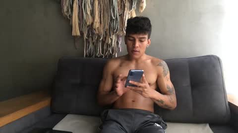 Alex  Dani online show from 09.22.25