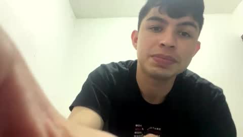 Snapshot of alexander_02hot chatting on 11.23.25 ALEXANDER online show from 11.23.25