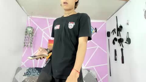 chicos hot online show from 01.30.25