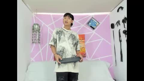 chicos hot online show from 02.07.25