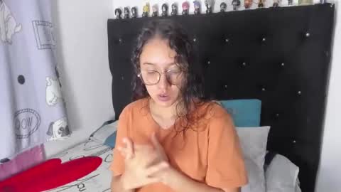 Snapshot of alexandra_clauss chatting on 05.20.26 alexandra clauss online show from 05.20.26