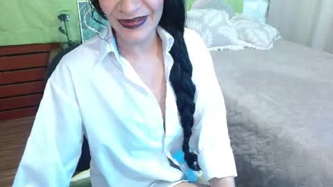 Snapshot of alexandra_jonas chatting on 04.15.26 alexandra_jonas online show from 04.15.26