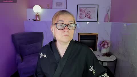 Alexandra online show from 01.08.25