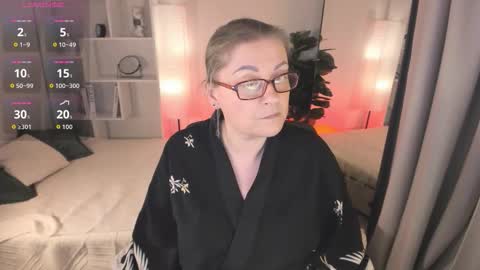 Alexandra online show from 03.25.26