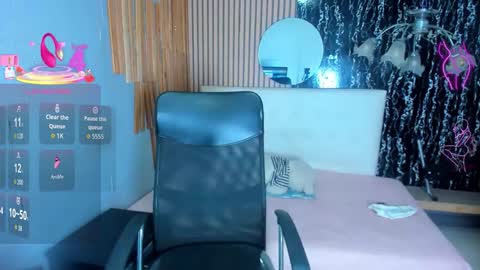 ALEXANDRA online show from 01.06.26