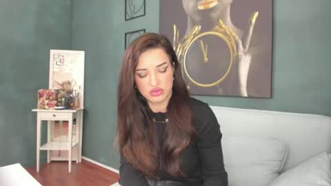 Snapshot of alexanikole chatting on 02.24.26 AlexaNikole online show from 02.24.26