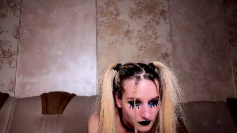 Snapshot of alexasweetblonde chatting on 06.21.26 Alexa online show from 06.21.26