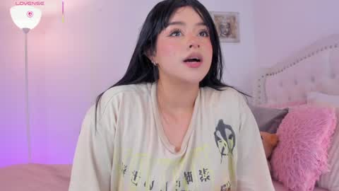 lexandra  online show from 04.07.26