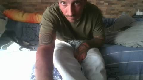 Snapshot of alexdelarge23 chatting on 11.14.25 alexdelarge23 online show from 11.14.25