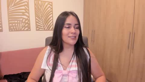 Snapshot of alexeii_grey chatting on 02.13.25 alexeii_grey online show from 02.13.25