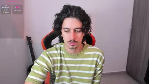 Snapshot of alexfloreszzz chatting on 03.24.26 alexfloreszzz online show from 03.24.26