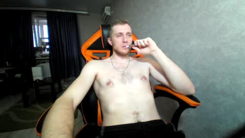 Snapshot of alexfox2018 chatting on 12.13.24 Alex online show from 12.13.24