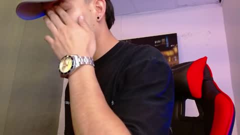 alexgiraldo__ online show from 05.17.26